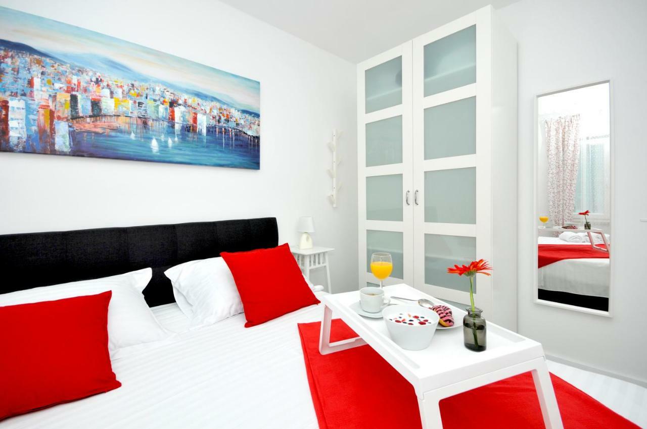 Olive Apartment