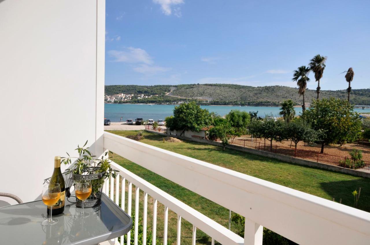 Olive * Trogir