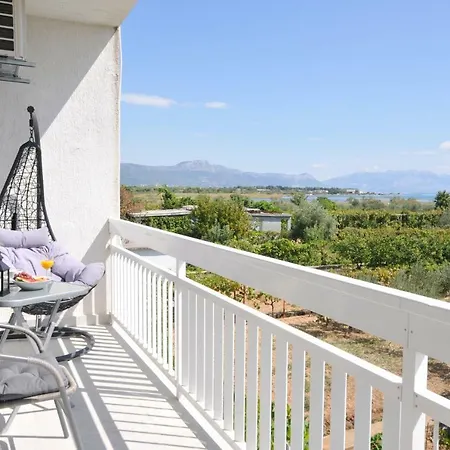 Apartmani Olive Trogir Exterior photo