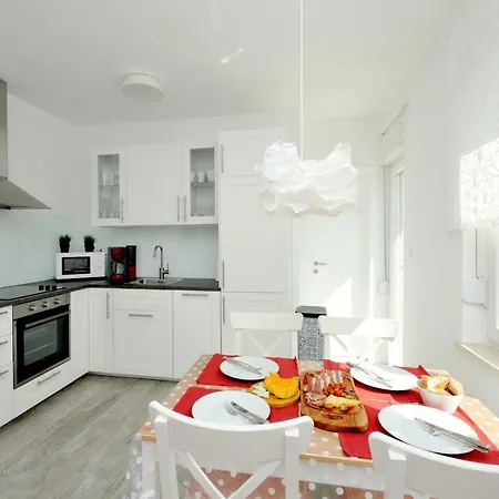 Apartmani Olive Trogir Exterior photo