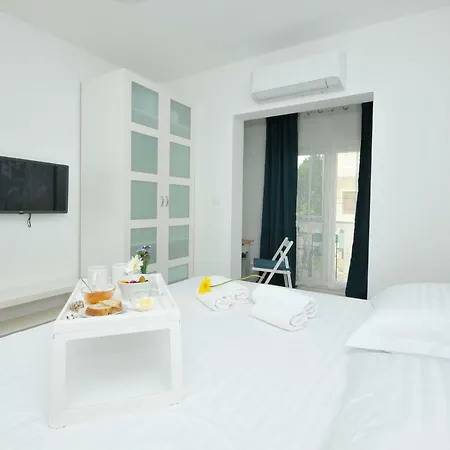Apartmani Olive Trogir Exterior photo