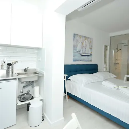 Apartmani Olive Trogir Exterior photo